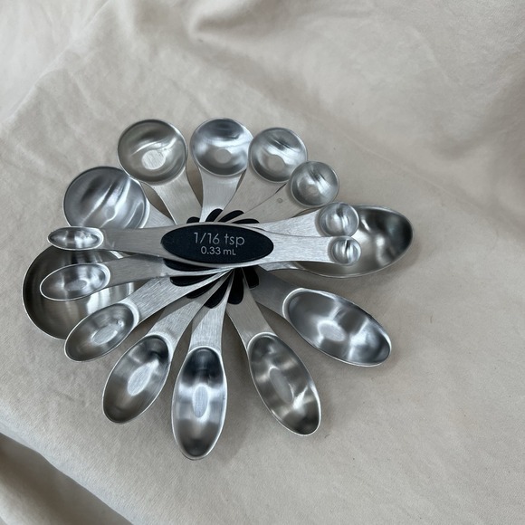 Stainkess Steel Measuring Spoon Set 8 PC Magnetic Double Sided 1 Tbsp - 1/16 tsp - Picture 3 of 3